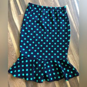 Stretchy tulip skirt